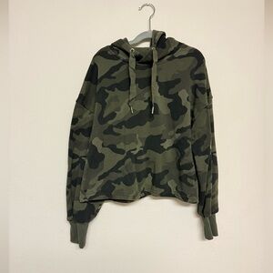 Old Navy Cropped Camo Hoodie